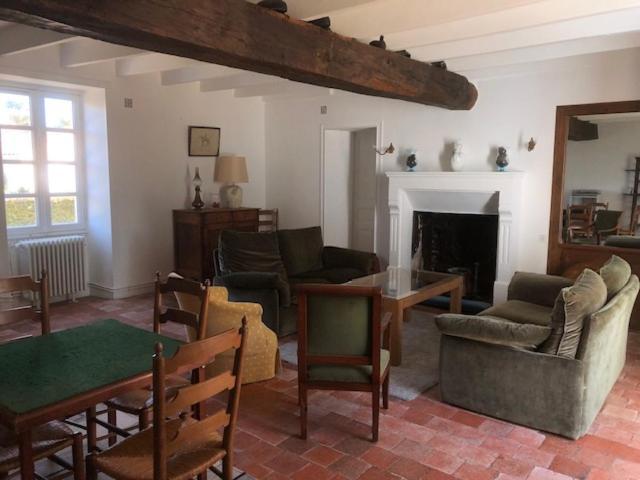 La Vieille Cure, Spa, Wifi A 20 Min Des Plages Holiday home *